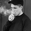 Знакомства: Денис, 24 года, Омск