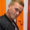 Знакомства: Андрей, 27 лет, Павлово