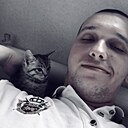 Знакомства: Виталик, 26 лет, Киров