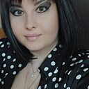 Знакомства: Кристи, 38 лет, Санкт-Петербург