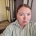 Знакомства: Яна, 28 лет, Санкт-Петербург