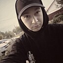 Знакомства: Сергей, 24 года, Новомосковск
