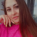 Знакомства: Юлия, 28 лет, Челябинск