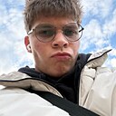 Знакомства: Данила, 19 лет, Минск