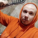 Знакомства: Денис, 34 года, Новосибирск