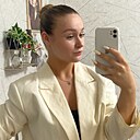 Знакомства: Ника, 18 лет, Санкт-Петербург