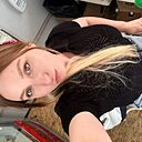 Знакомства: Ника, 29 лет, Новомихайловский