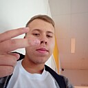 Знакомства: Тимофей, 18 лет, Звенигород