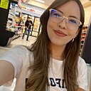 Знакомства: Карина, 23 года, Муром