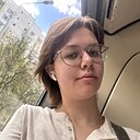 Знакомства: Лиза, 18 лет, Москва