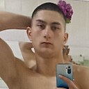 Знакомства: Valera, 19 лет, Изобильный