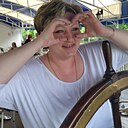 Знакомства: Л И, 43 года, Москва