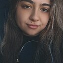 Знакомства: Карина, 22 года, Сургут