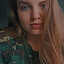 Знакомства: Анюта, 29 лет, Шахты