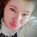 Знакомства: Елена, 31 год, Магадан