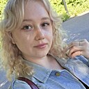 Знакомства: Анна, 27 лет, Санкт-Петербург