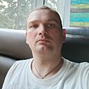 Знакомства: Антон, 35 лет, Междуреченск
