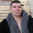 Знакомства: Максим, 41 год, Туапсе