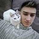 Знакомства: Максим, 24 года, Тында