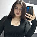 Знакомства: Карина, 21 год, Омск