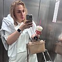 Знакомства: Настя, 31 год, Владивосток
