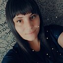 Знакомства: Лёля, 32 года, Уссурийск