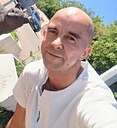 Знакомства: Артур, 35 лет, Малмыж