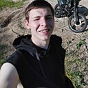 Знакомства: Евгений, 22 года, Тула