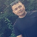 Знакомства: Илхом, 32 года, Новокузнецк