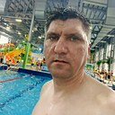 Знакомства: Юрий, 41 год, Саратов