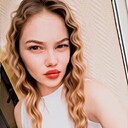 Знакомства: Виктория, 24 года, Березники