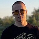 Знакомства: Дмитрий, 28 лет, Кингисепп