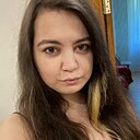 Знакомства: Ангелина, 23 года, Ульяновск