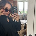 Знакомства: Камила, 36 лет, Москва