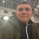 Знакомства: Андрей, 32 года, Тчев