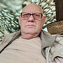 Знакомства: Виктор, 64 года, Евпатория