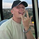 Знакомства: Александр, 19 лет, Луганск