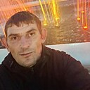 Знакомства: Максим, 38 лет, Червень