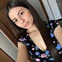 Знакомства: Karina, 25 лет, Кишинев