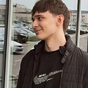 Знакомства: Максим, 18 лет, Минск