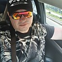 Знакомства: Илья, 37 лет, Орел
