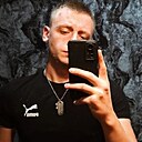 Знакомства: Макс, 23 года, Благовещенск