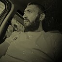 Знакомства: Артур, 35 лет, Краснокамск