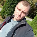 Знакомства: Валерий, 27 лет, Островец