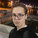 Знакомства: Андрей, 22 года, Адлер