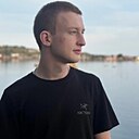 Знакомства: Виктор, 19 лет, Керчь