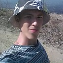 Знакомства: Евгений, 27 лет, Краснотурьинск