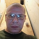 Знакомства: Евгений, 37 лет, Сергиев Посад