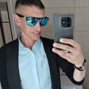 Знакомства: Артём, 39 лет, Сургут
