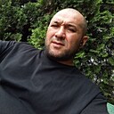 Знакомства: Artur, 31 год, Буденновск
